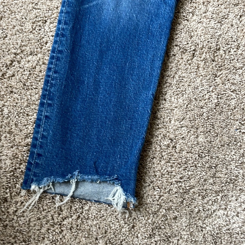 Women’s Levi’s Original Cropped - Picture 2 of 7